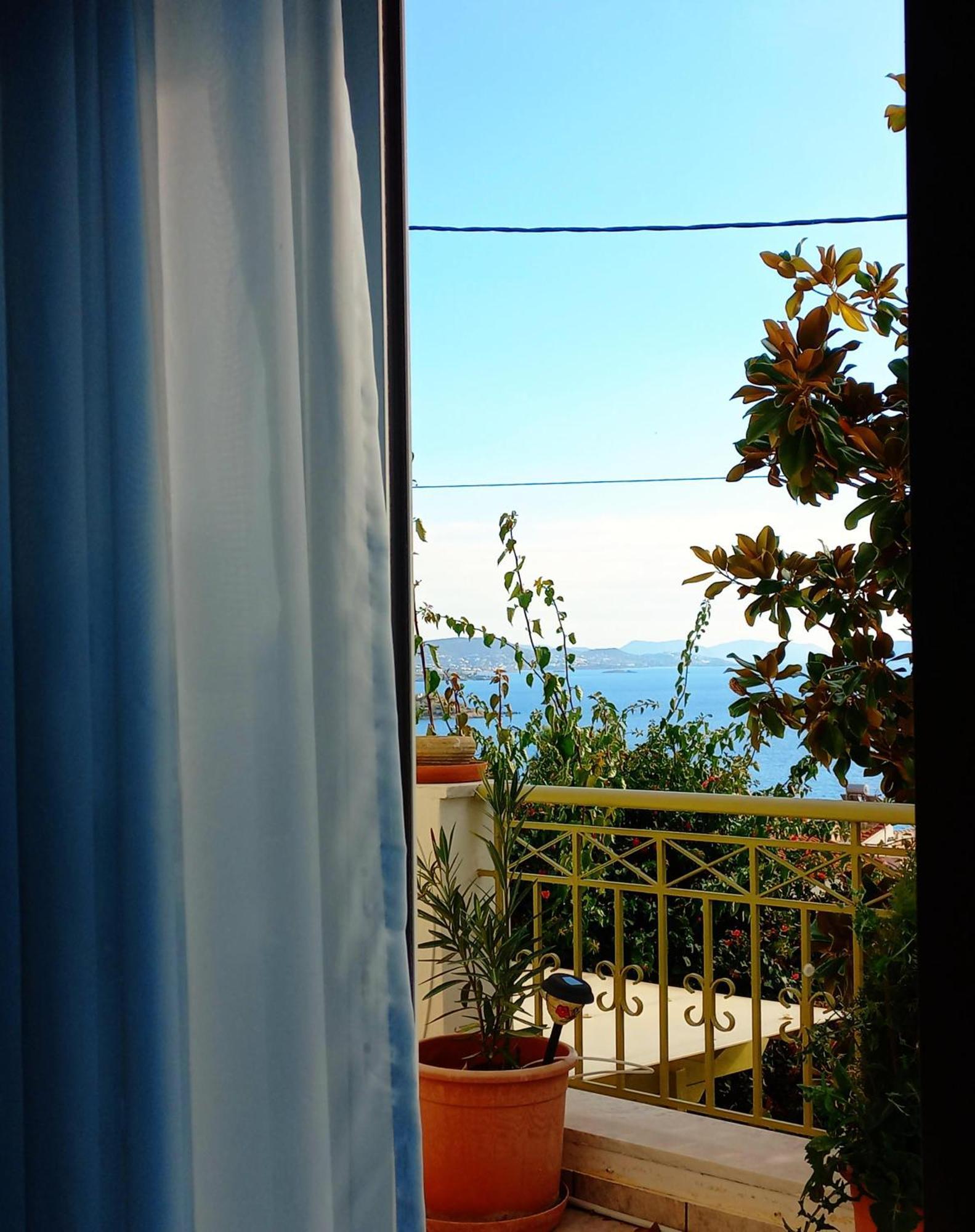 Villa "Eva" - Entire Beachfront Holiday Home - 4S Agia Marina  Luaran gambar