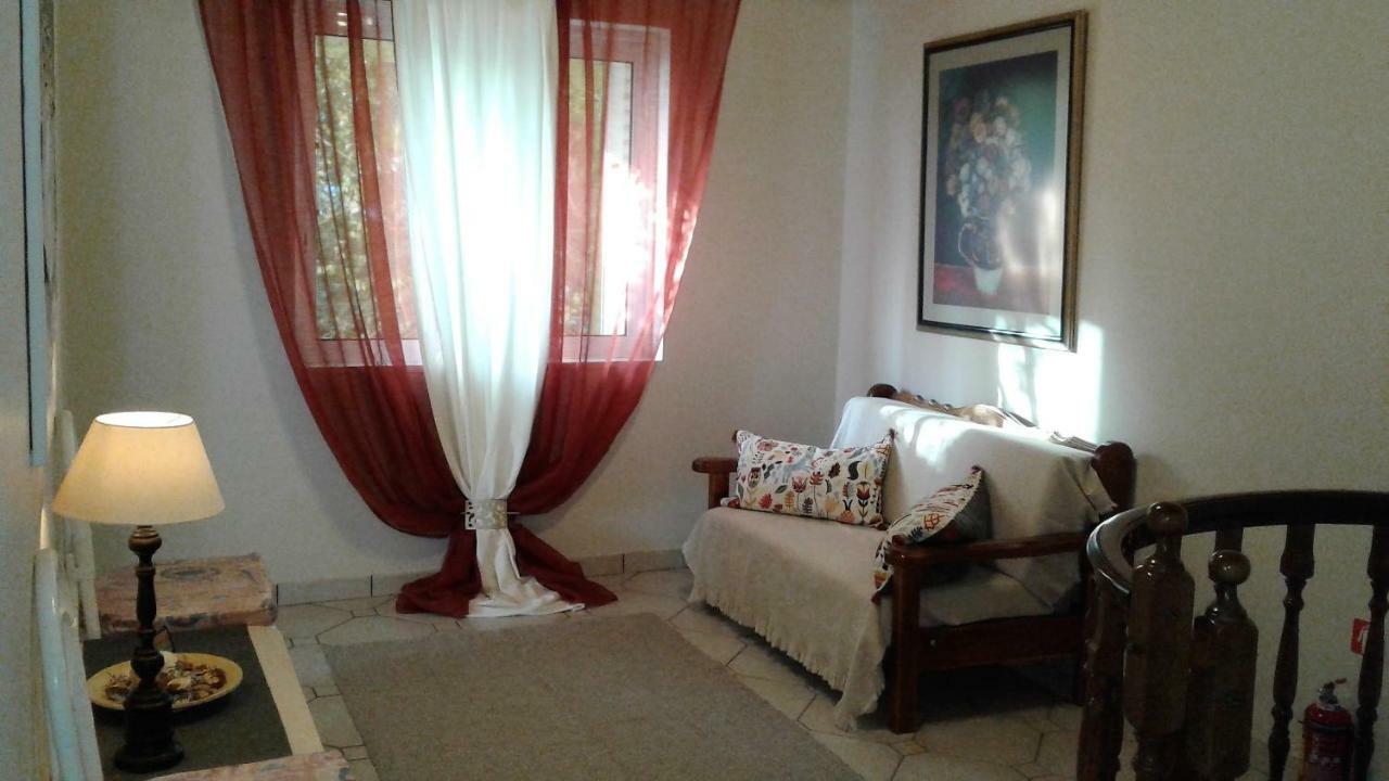 Villa "Eva" - Entire Beachfront Holiday Home - 4S Agia Marina  Luaran gambar